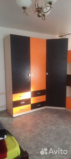 Угловой шкаф бу