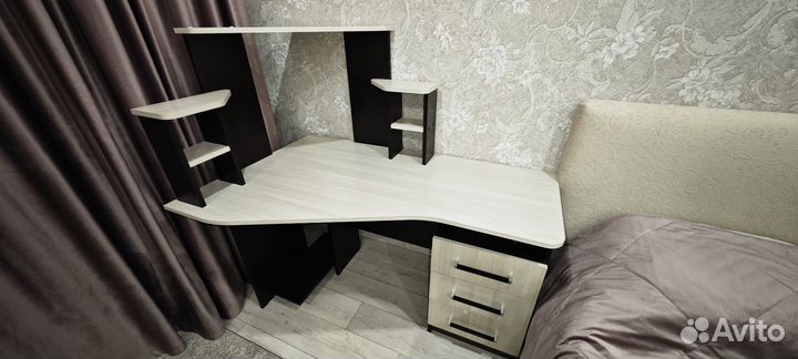 Компьютерный стол бу