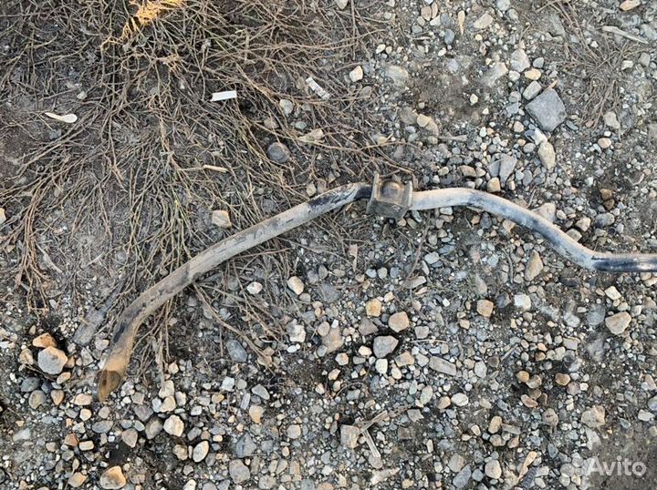 Стабилизатор передний Honda Fit Aria