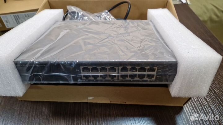 PoE инжектор стоечный неуправляемый PI-8-150R