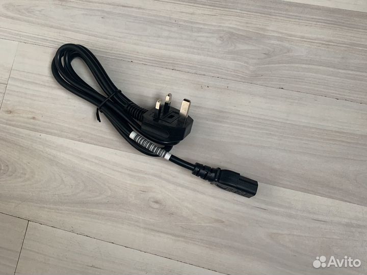 Сетевой шнур питания с защитой для пк
