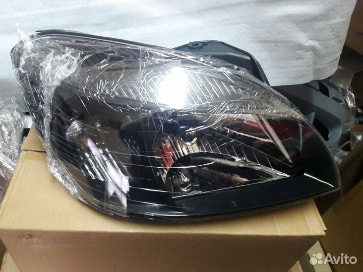 Фара новая Kia Rio II 2