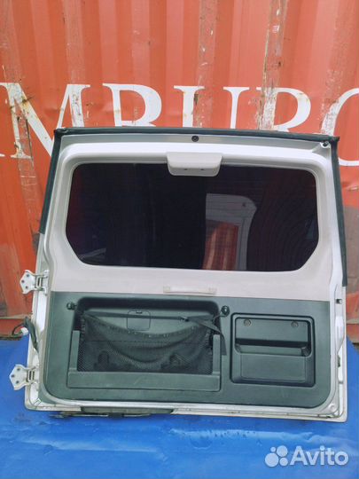 Дверь багажника Mitsubishi Pajero/Montero V73W