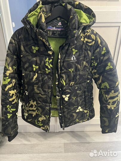 Куртка спортивная женская 44