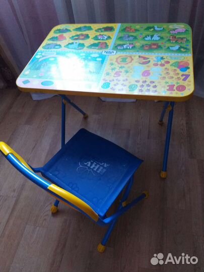 Детский стол и стул складные