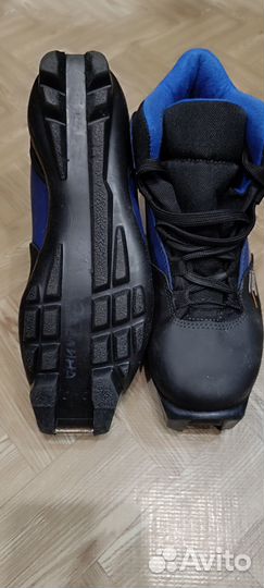 Лыжные ботинки 38