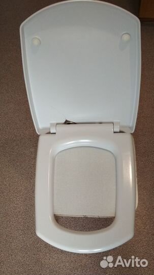 Сиденье для унитаза с микролифтом