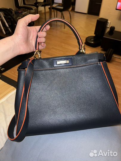 Сумка fendi peekaboo