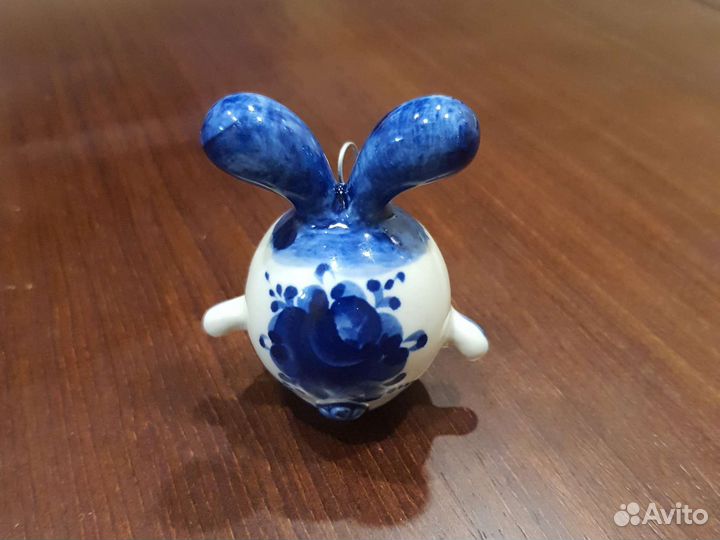 Елочная игрушка кролик Гжель