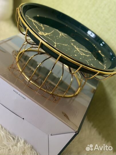 Тортница, ваза, блюдо с подставкой