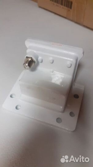 Конвертор С-диапазона фланцевый 3,4-4,2 ггц