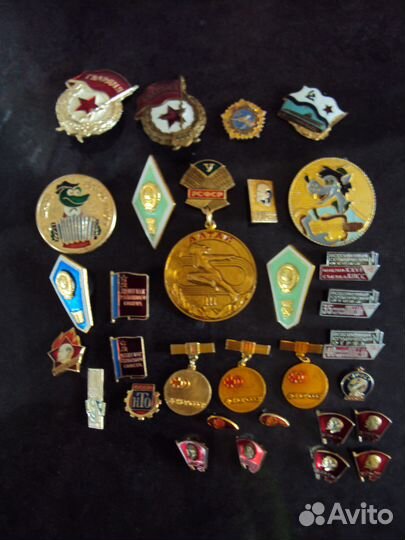 Значки СССР