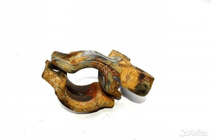 Кронштейн стабилизатора, переднего моста, нижний п