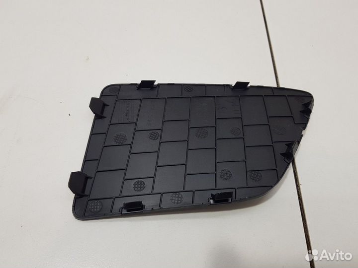 Накладка багажника правая (Geely Coolray)