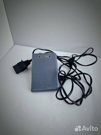 Оверлок Brother 4100D