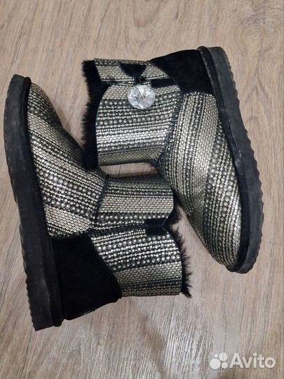 Угги натуральные 38,5 с лазерной обработкой кожи