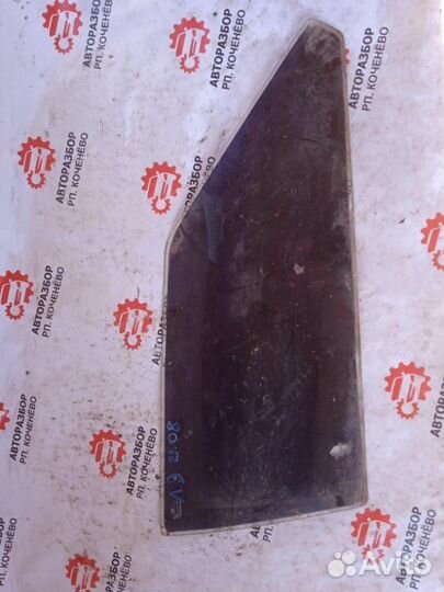 Стекло боковое заднее левое Лада 2108