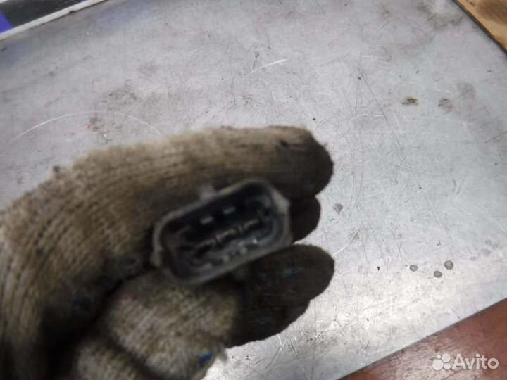 Датчик положения распредвала Opel Meriva Z16XE