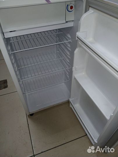 Холодильник маленький