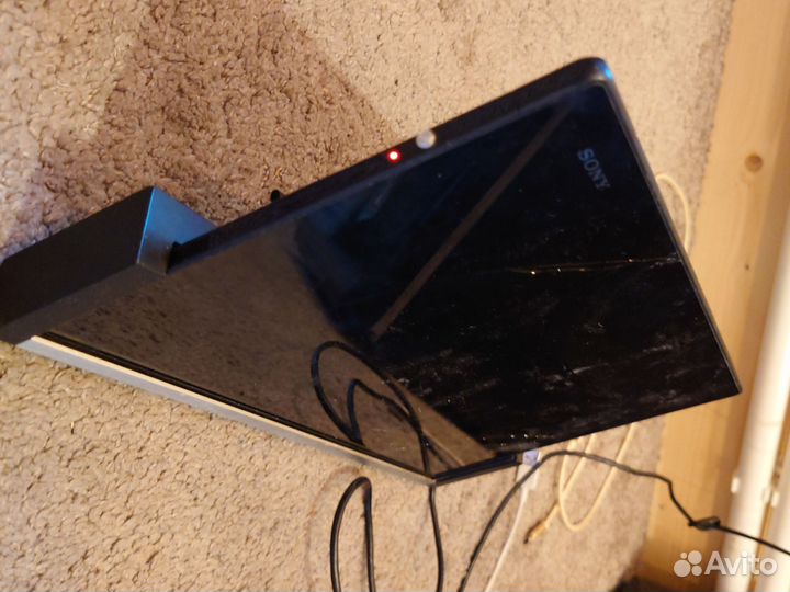 Планшет + зарядная база Sony