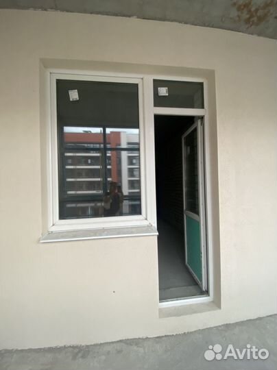 Оконный блок с дверью новый