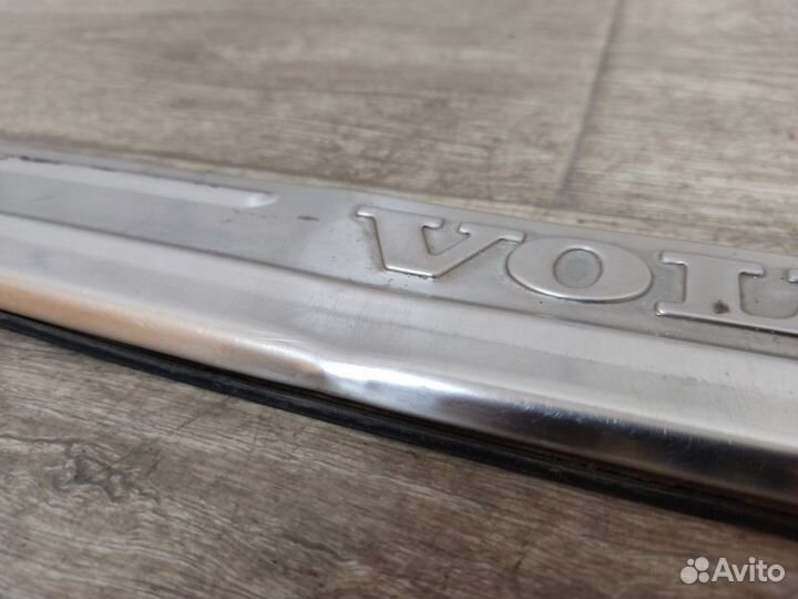 Накладка порога левая volvo C70 1997-2002