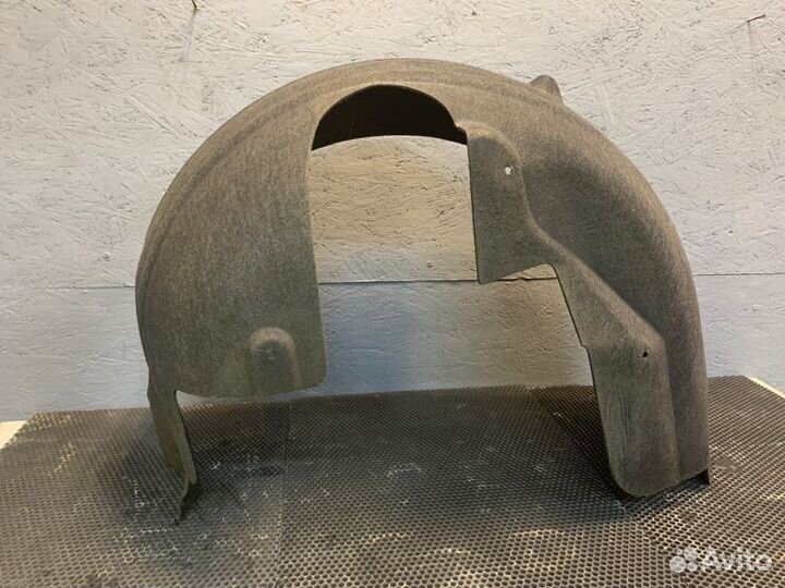 Подкрылок задний левый Bmw 550Ix F10 N63 2010