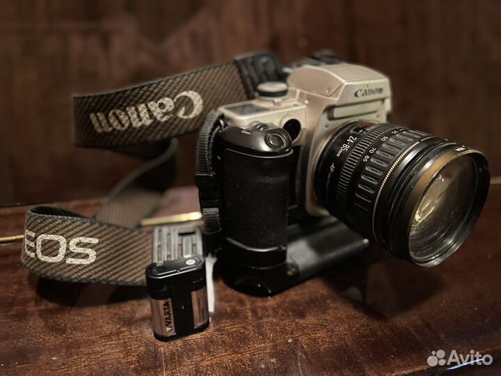 Фотоаппарат пленочный зеркальный Canon Elan2