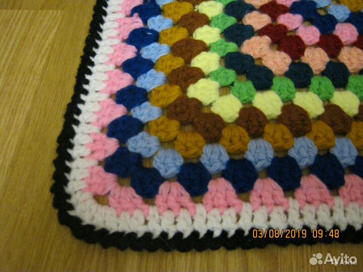 Коврики на пол в ассортименте