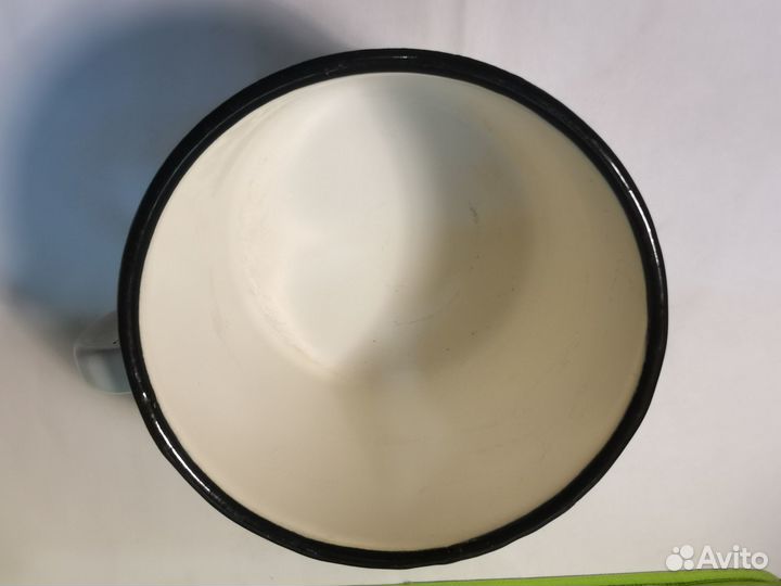 Эмалированная кружка СССР с крышкой