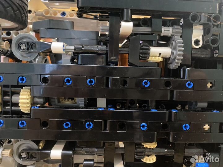 Конструктор cada BMW