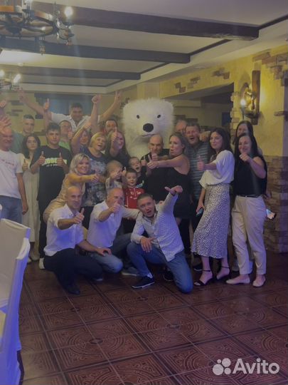 Белый мишка и зайка / Поздравление от Мишки, Зайки