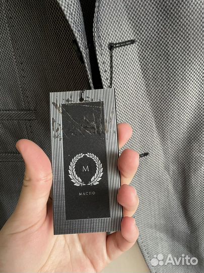 Мужской серый классический костюм macho Туриця