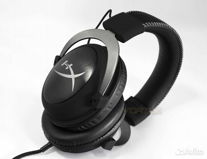 Игровые наушники с микрофоном Hyperx cloud 2