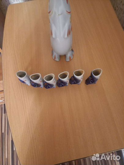 Статуэтка фарфор