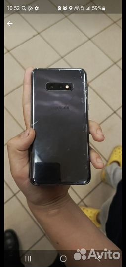 Samsung Galaxy S10e, 6/128 ГБ