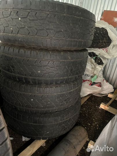 Continental CrossContact ATR 235/70 R16