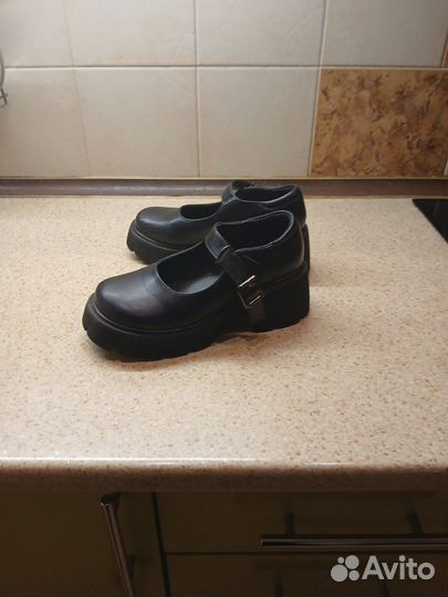 Туфли женские 37 размер эконика