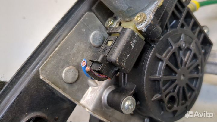 Стеклоподъемник электрический BMW 3 E46, 2001