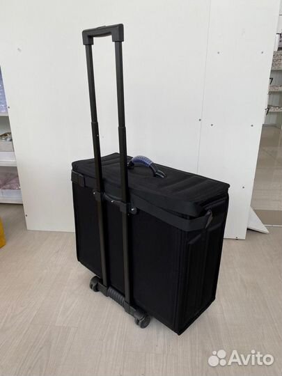 Чемодан для очков на 240 пар очков и оправ