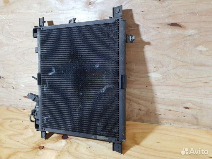 Радиатор кондиционера Nissan Vanette SK82VN F8