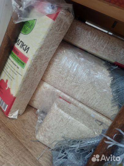 Опилки и стружка для грызунов, поилки, сено, песок