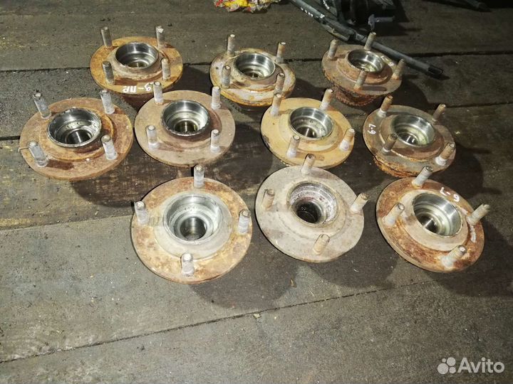 Ступица задняя Митсубиси Лансер 9