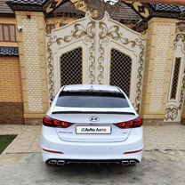 Hyundai Elantra 2.0 AT, 2018, 88 000 км, с пробегом, цена 1 830 000 руб.