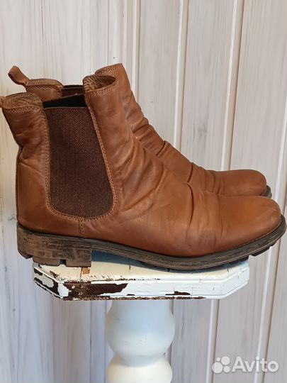 Ботинки женские