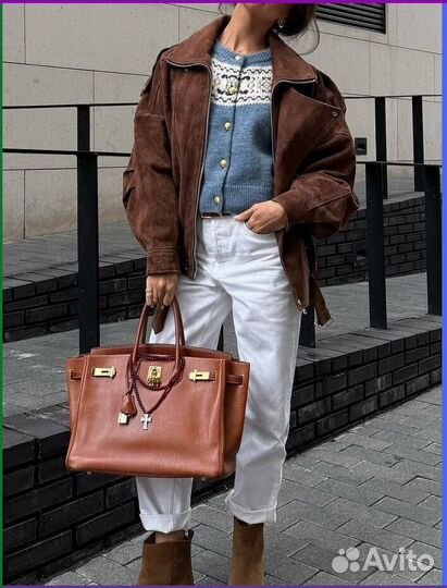 Бомбер-косуха женская из экокожи коричневая