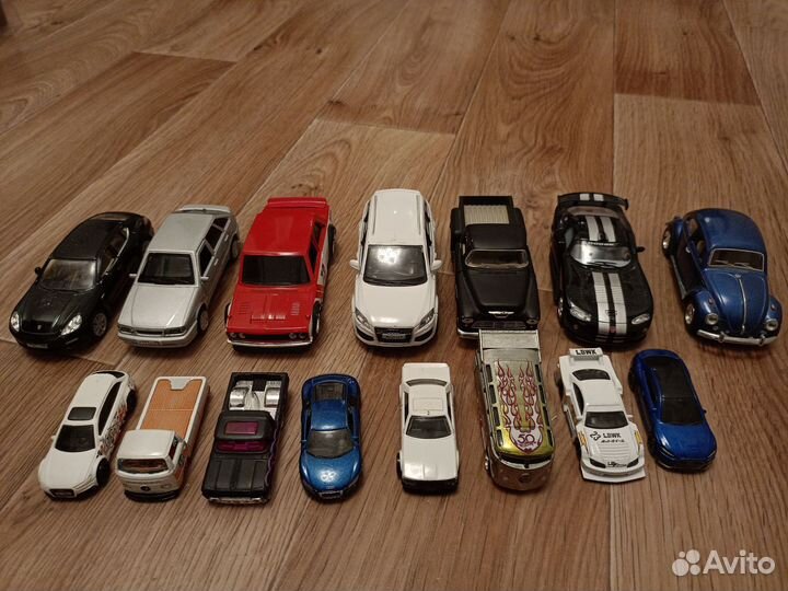 Модельки автомобилей