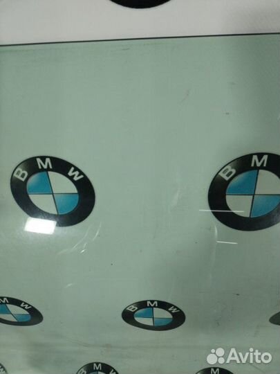 Стекло двери заднее левое Bmw 525I E61 M54B25 2004