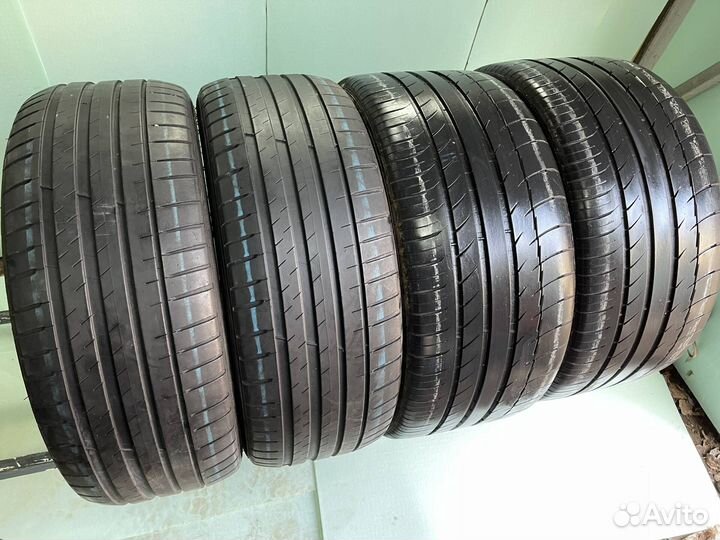 Michelin Pilot Sport 4 235/45 R18
