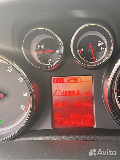 Opel Mokka 1.8 AT, 2015, 40 980 км